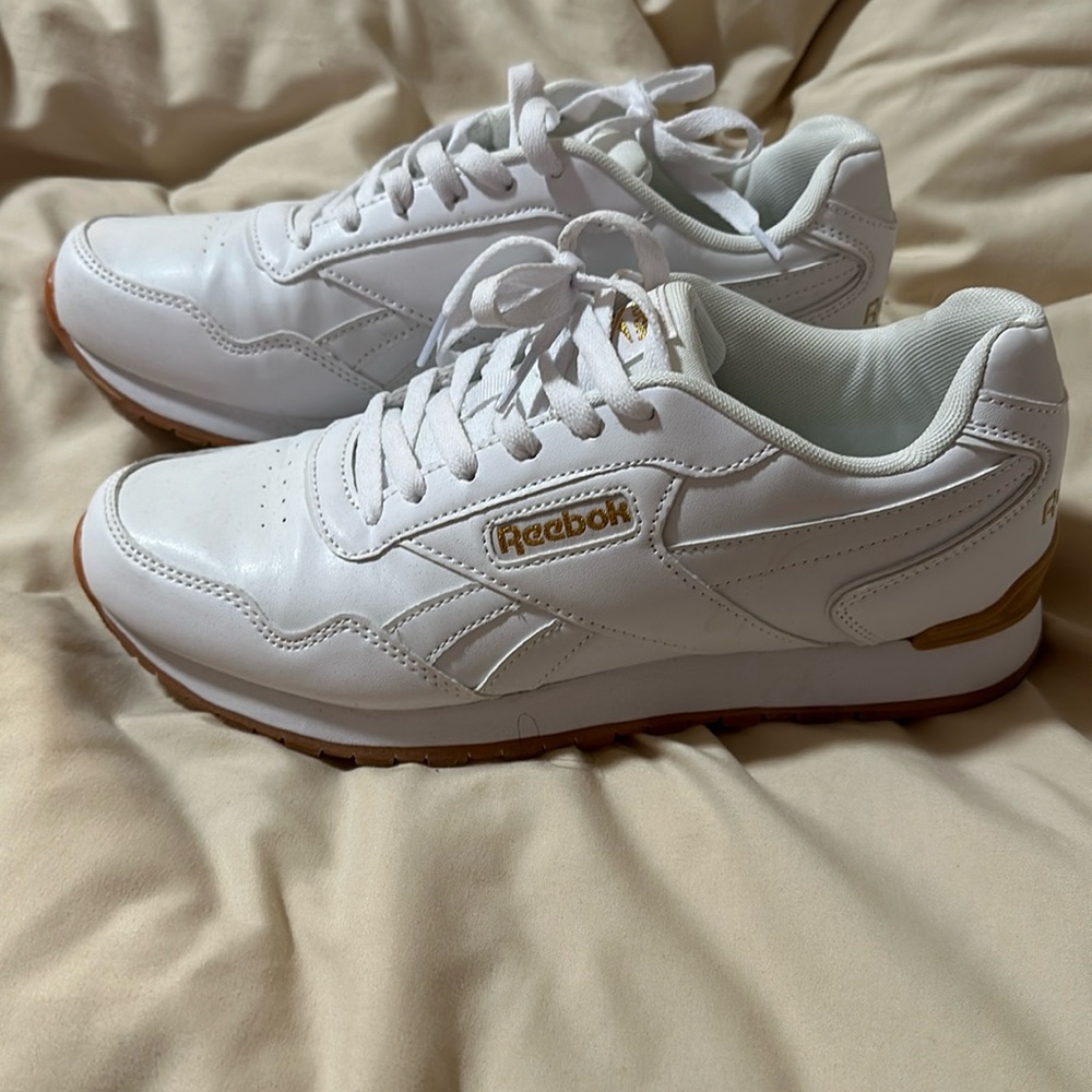 Reebok Classic white and muted gold accents women’s size 10 - like new worn once